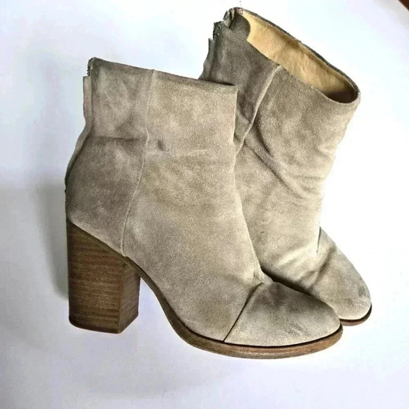 Rag & Bone Ashby Suede Ankle Boots Booties Stone Gray Size 38 US 7.5 - Picture 1 of 11